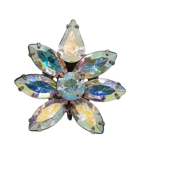 VINTAGE SILVERTONE & AURORA BOREALIS GLASS RHINESTONE STATEMENT CLIP ON EARRINGS - Picture 3 of 4